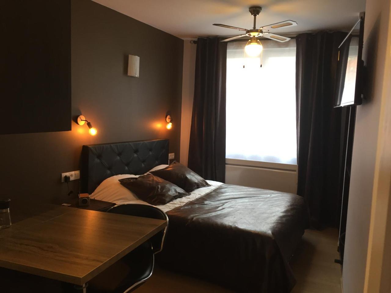 Appart'Hotel Et Chambres לנס מראה חיצוני תמונה